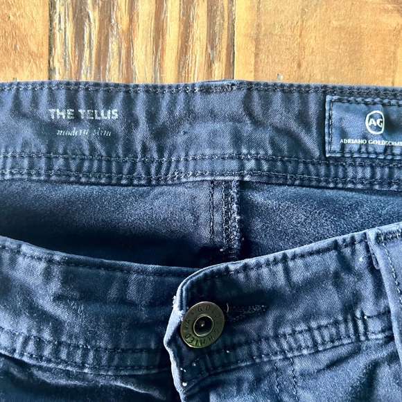 AG Tellis navy chinos. 32” waist tailored to 30” length. In good condition - Picture 3 of 6